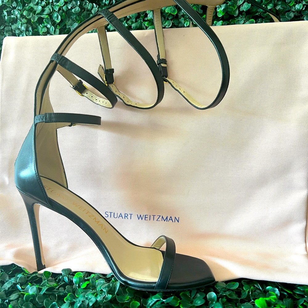 NEVER WORN, BRAND NEW, STUART WEITZMAN strappy heels. SUMMER PERFECT!!
